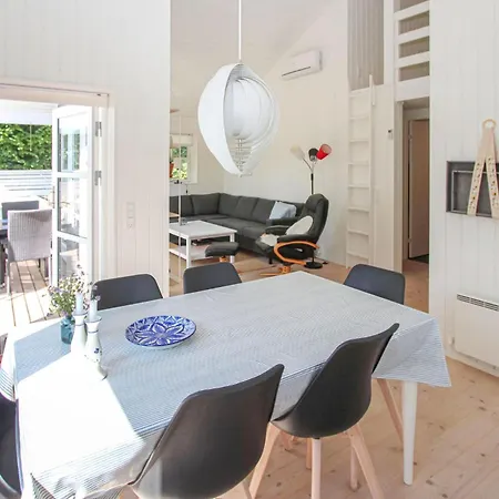 Gorgeous In Samso With Kitchen